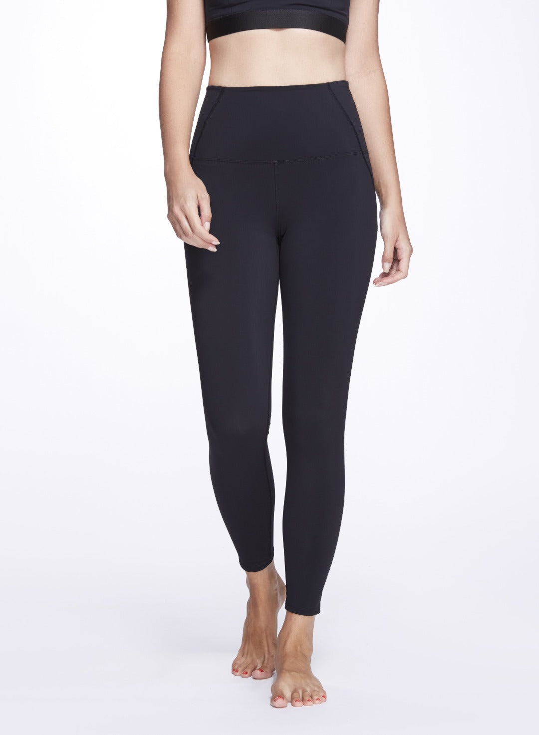 Black High Waisted Compression Fit Performance Leggings – Marchesa