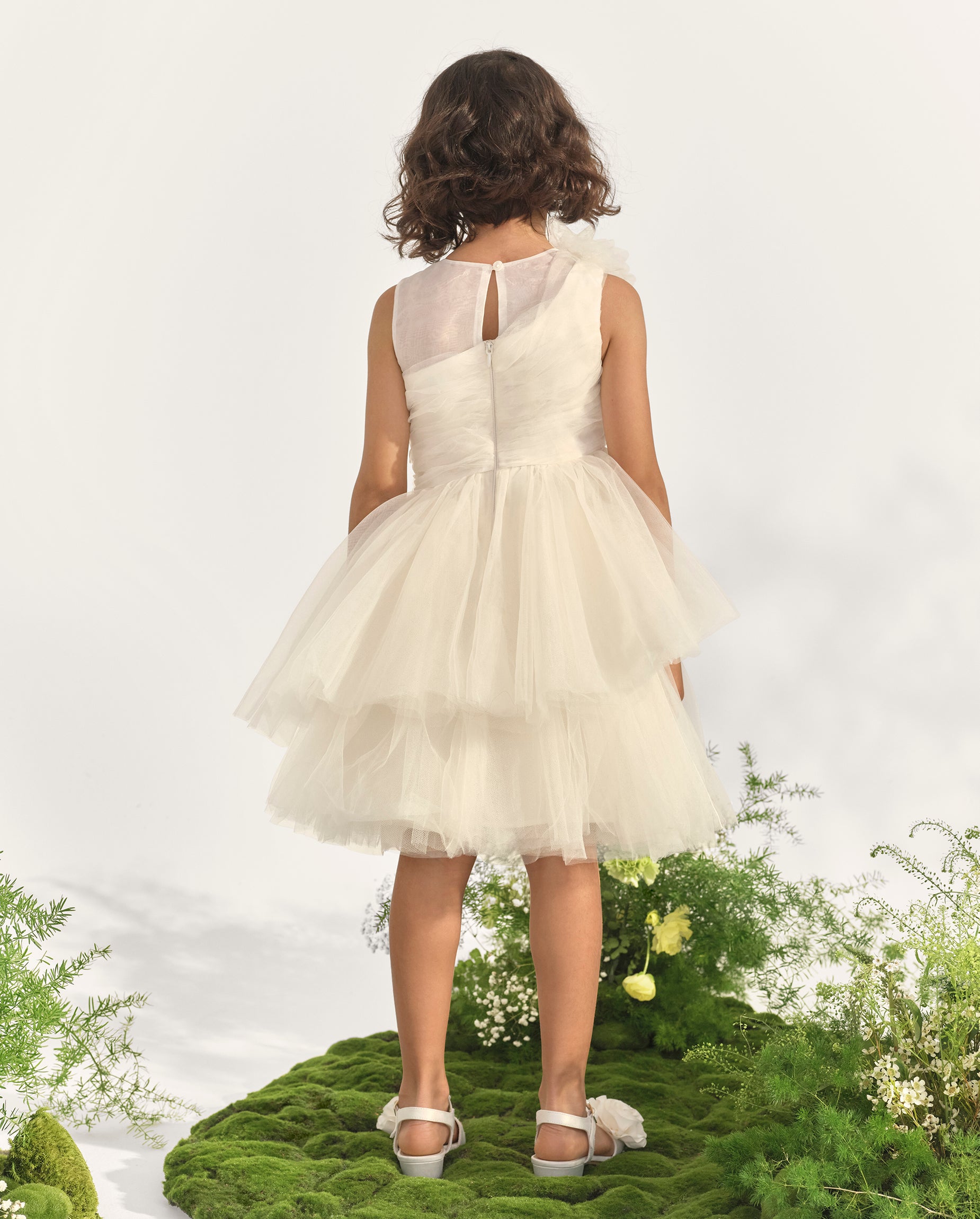 Girls | Rosette Cascading Tulle Fit And Flare Dress - Marchesa Mini x Gymboree in White | Size 6 | 100% Polyester Girls | Rosette Cascading Tulle Fit And Flare Dress - Marchesa Mini x Gymboree in White | Size 6 | 100% Polyester