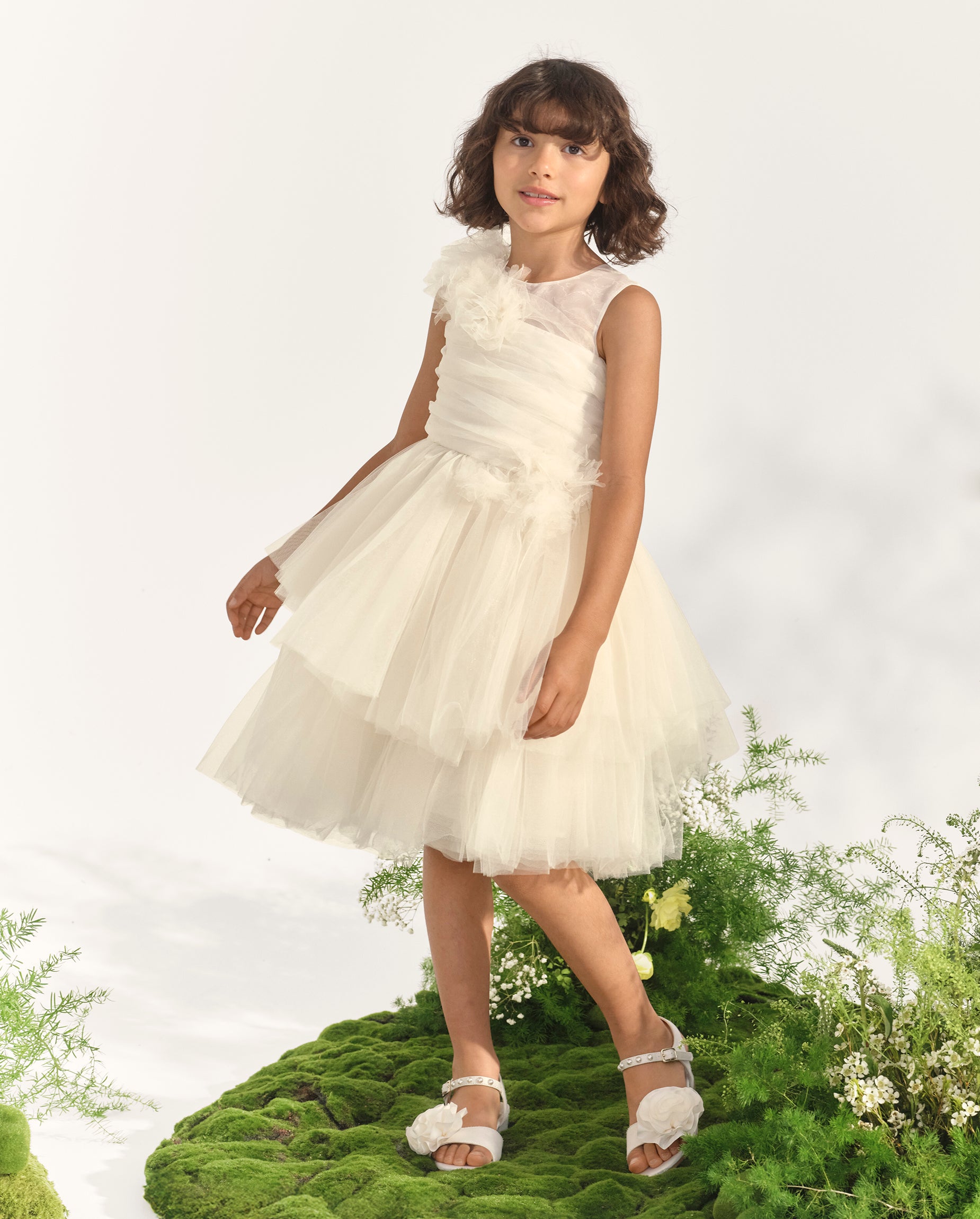 Girls | Rosette Cascading Tulle Fit And Flare Dress - Marchesa Mini x Gymboree in White | Size 6 | 100% Polyester Girls | Rosette Cascading Tulle Fit And Flare Dress - Marchesa Mini x Gymboree in White | Size 6 | 100% Polyester