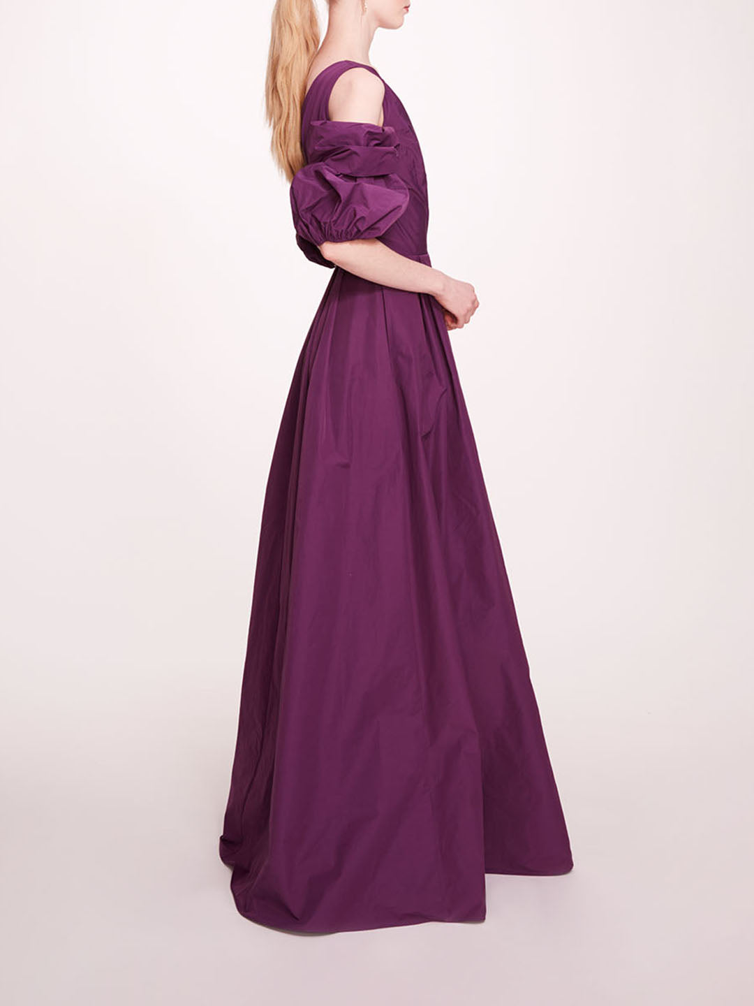 Bubble Sleeve Taffeta Gown | Marchesa