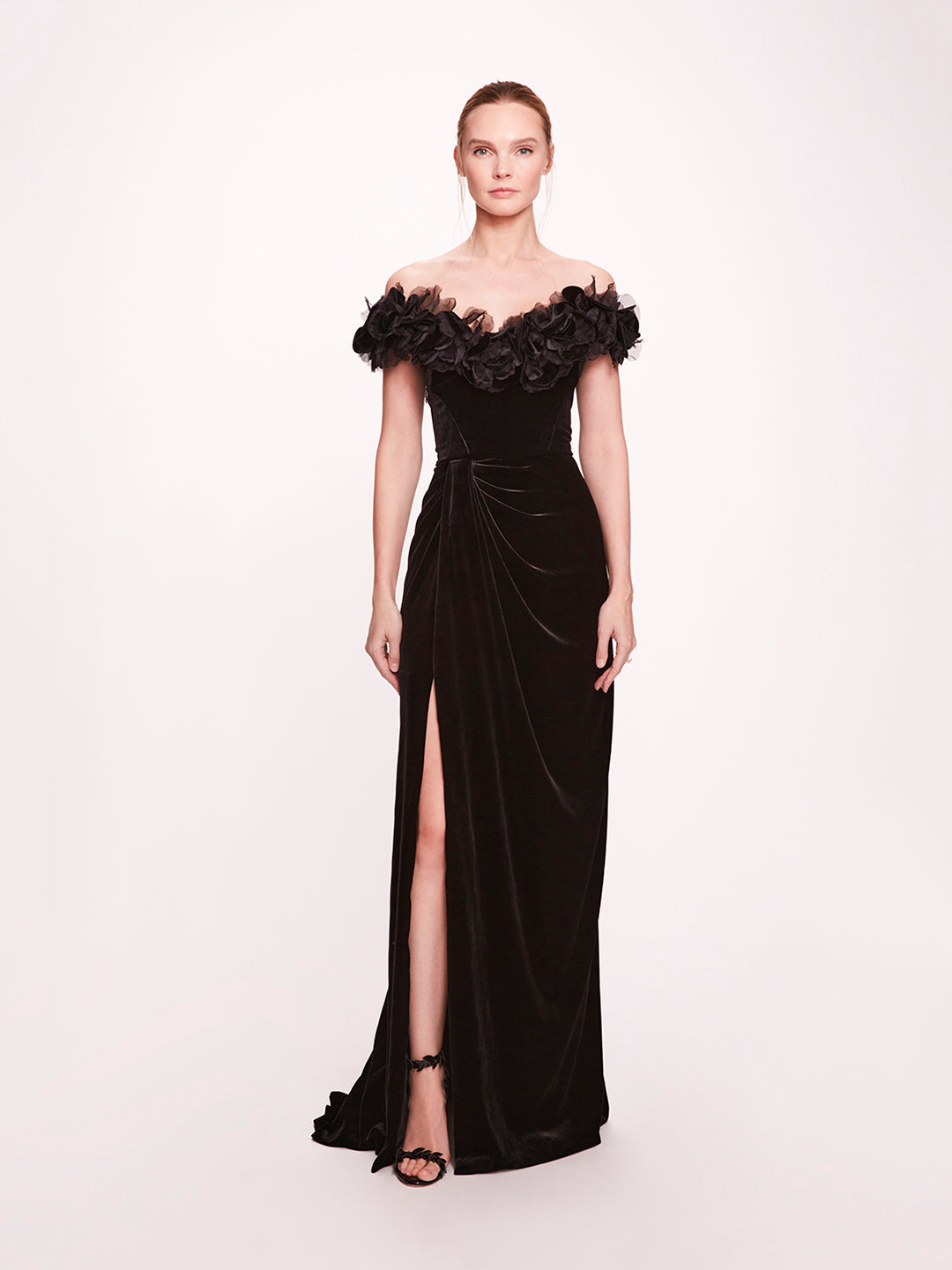 Black – Marchesa