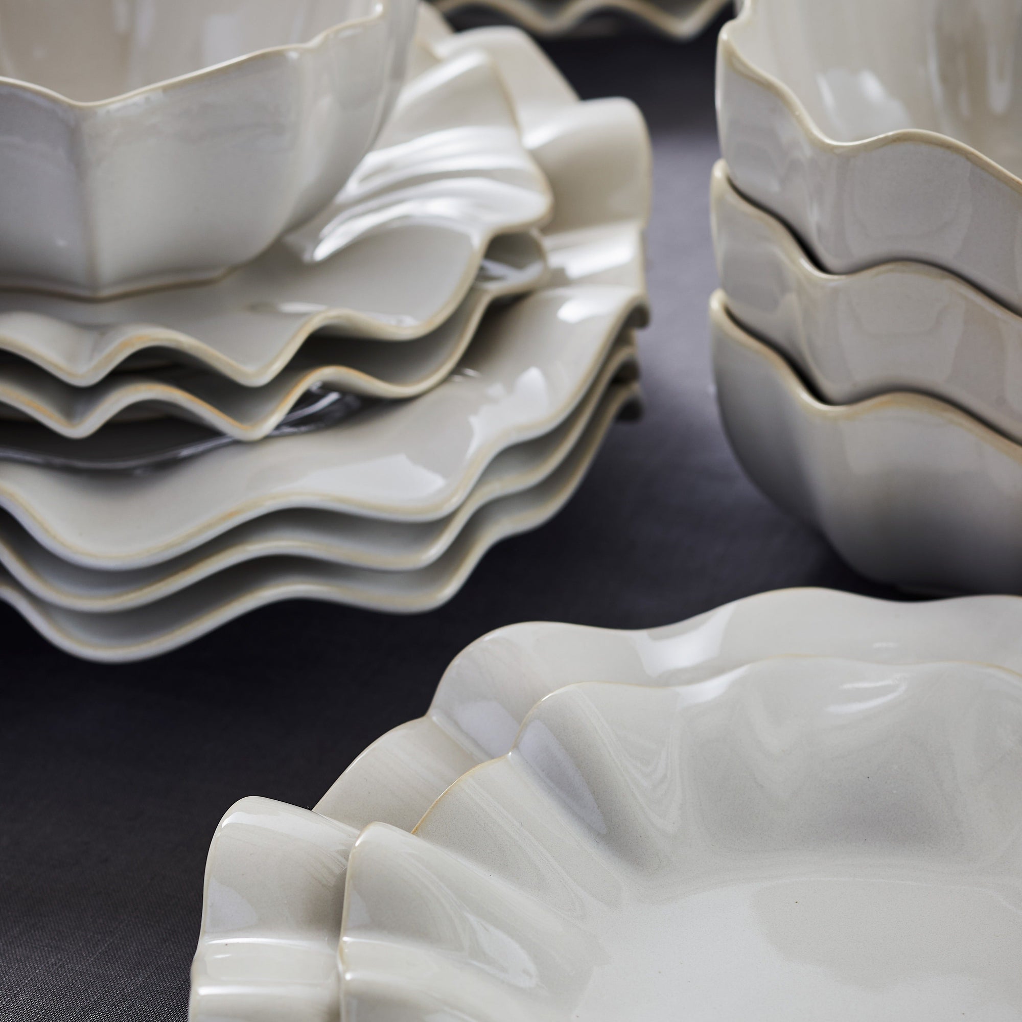 Marchesa Lotus Stoneware 12-Piece Dinnerware Set